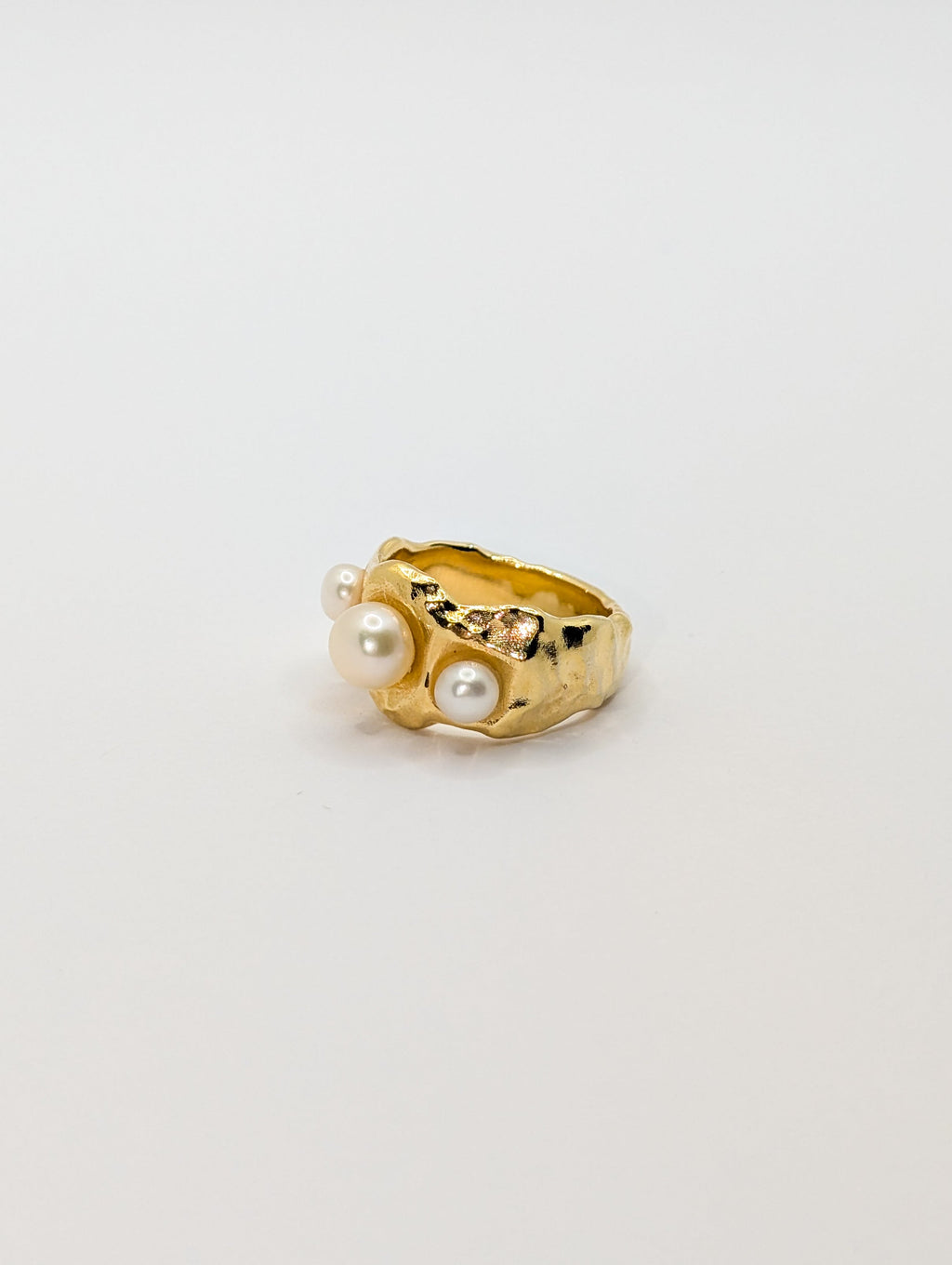 Gold Coral Textured Chunky Pearl Ring